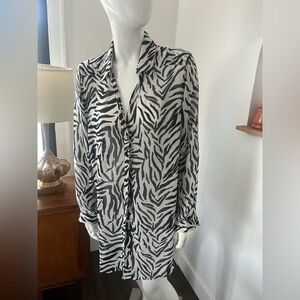 Love & Legend Monochrome Animal Print Blouse